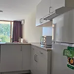 Vesta Riviera - Free Parking Apartmanhotel