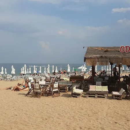 Lägenhetshotell Vesta Riviera - Free Parking Golden Sands