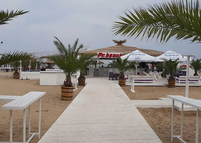 Vesta Riviera - Free Parking 4* Golden Sands